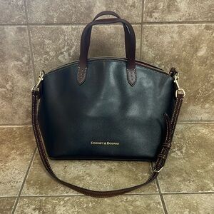 Dooney & Bourke Handbag